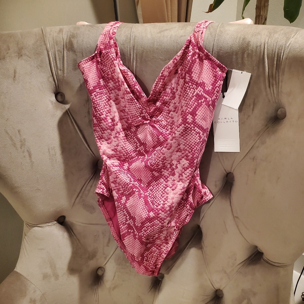 Karla Colletto pink snake pattern size 10 NWT. 72 %nylon 28% Xtra life lycra